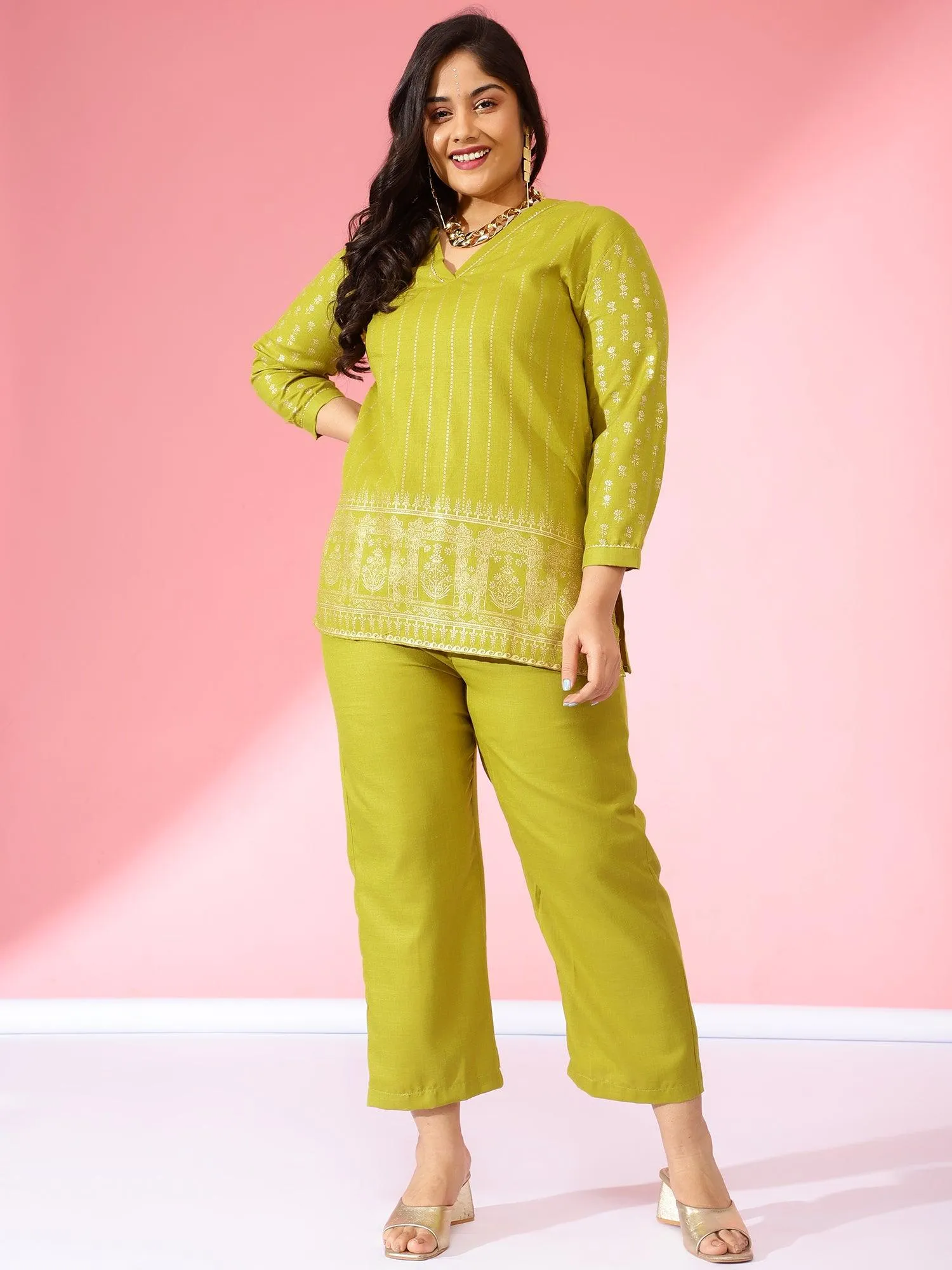 Arzoo Plus Size Women Green Embroided Co-Ord Set