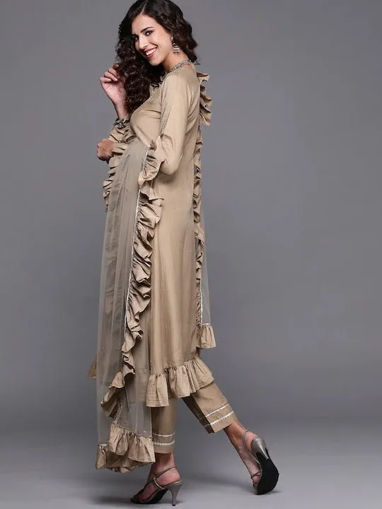 Embroidered Round Neck Kurta with Trousers & Dupatta