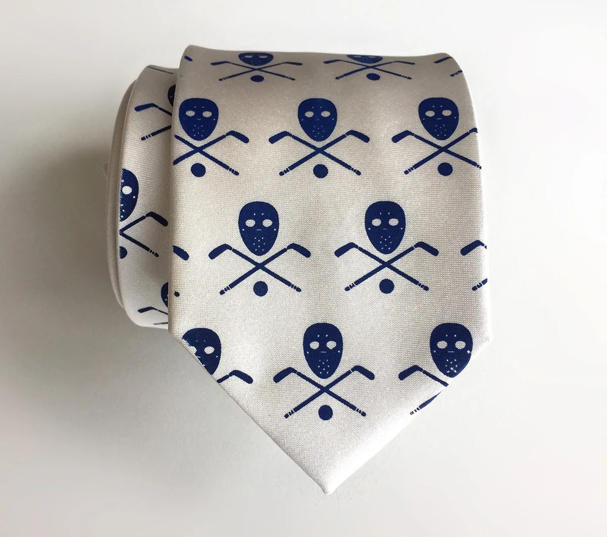 Hockey necktie. Stick, mask & puck silk tie