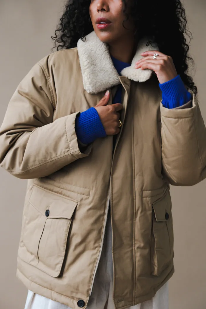 UNISEX COLLARED GOOSE DOWN HALF JACKET