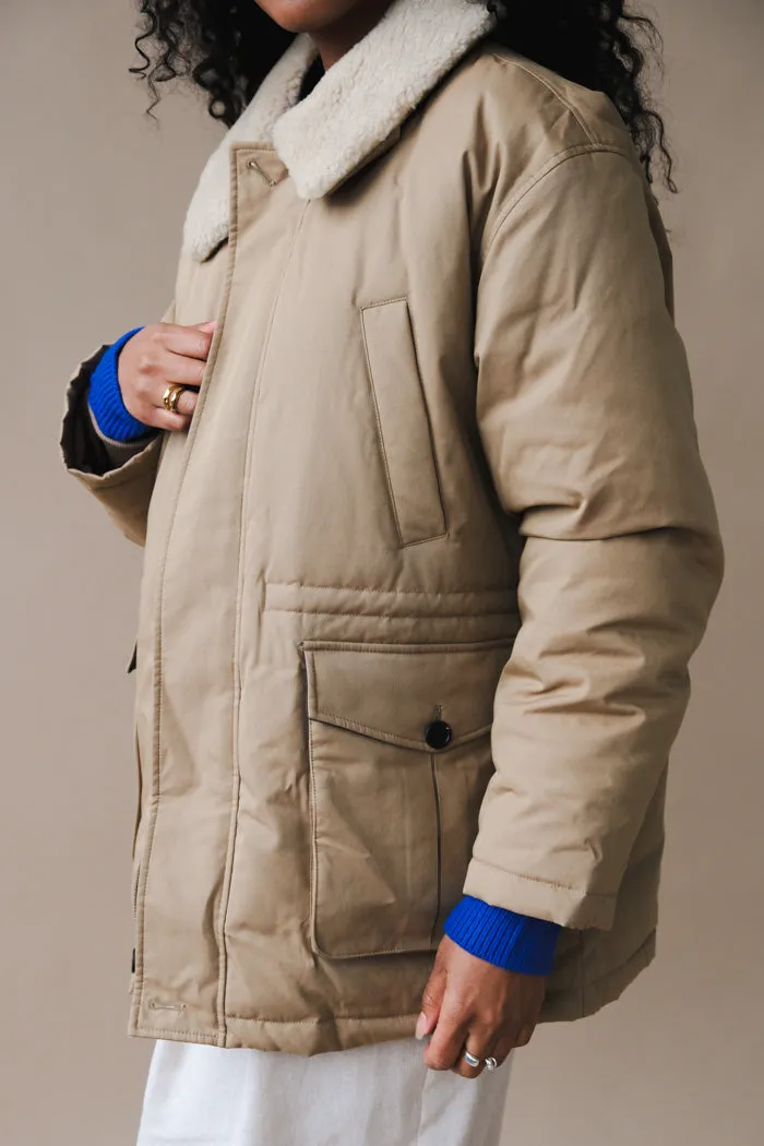 UNISEX COLLARED GOOSE DOWN HALF JACKET